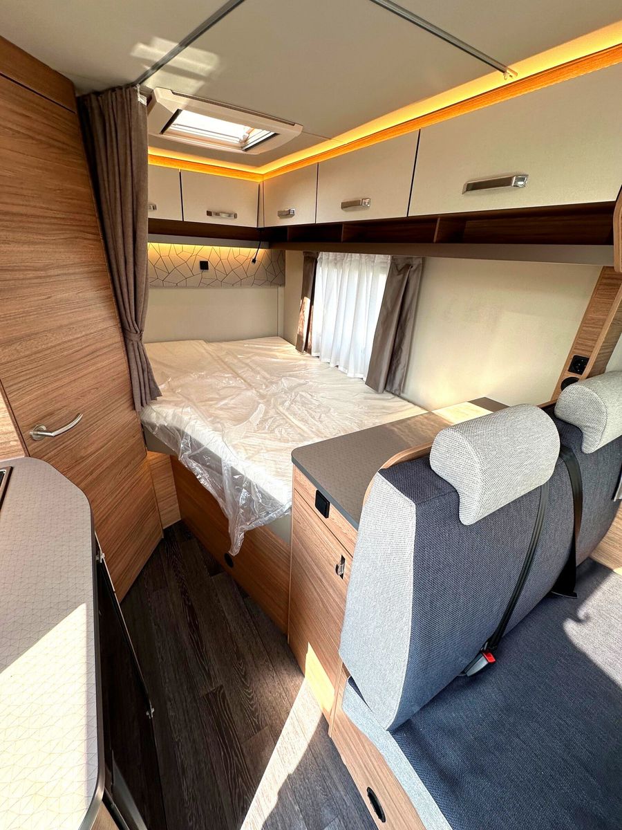 Fahrzeugabbildung Weinsberg CaraLoft Ford 550 MF Automatik Rückfahrkamera