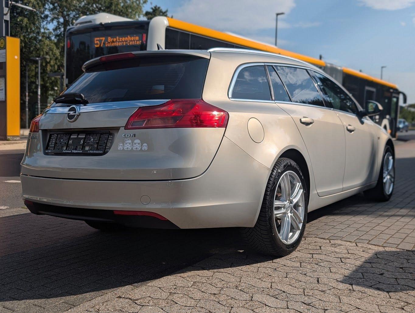 Opel Insignia ST Edition NAVI. PDC. BT. KLIMA
