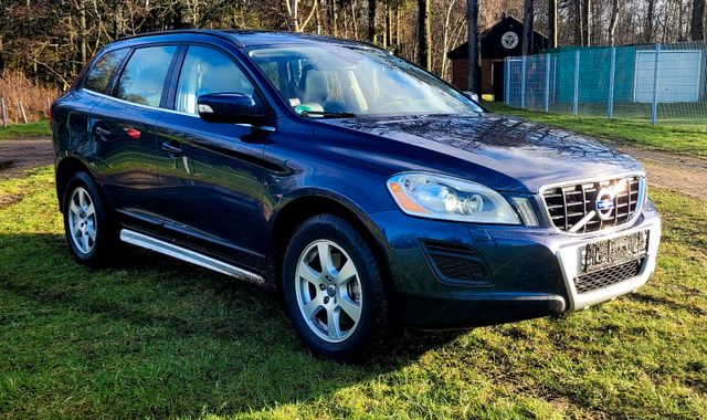 Volvo XC 60 D5 Momentum AWD Business Family Audiopa