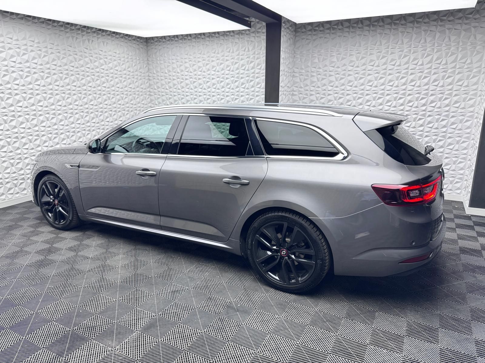 Fahrzeugabbildung Renault LIMITED BLUE dCi 200 EDC/ACC/BOSE/AHK/MASSAGE/DA