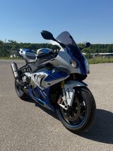 BMW S1000RR HP4 - BMW S100 RR