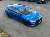 Skoda Octavia Combi RS 2.0 TDI LED AHK NAVI PDC SHZ - Skoda Octavia Gebrauchtwagen in Nürnberg