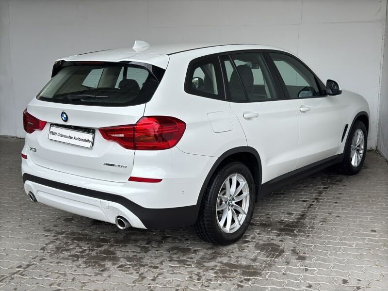 BMW X3 xDrive20dA Navi.LED.Driveass.Rükamera.HiFi foto 4