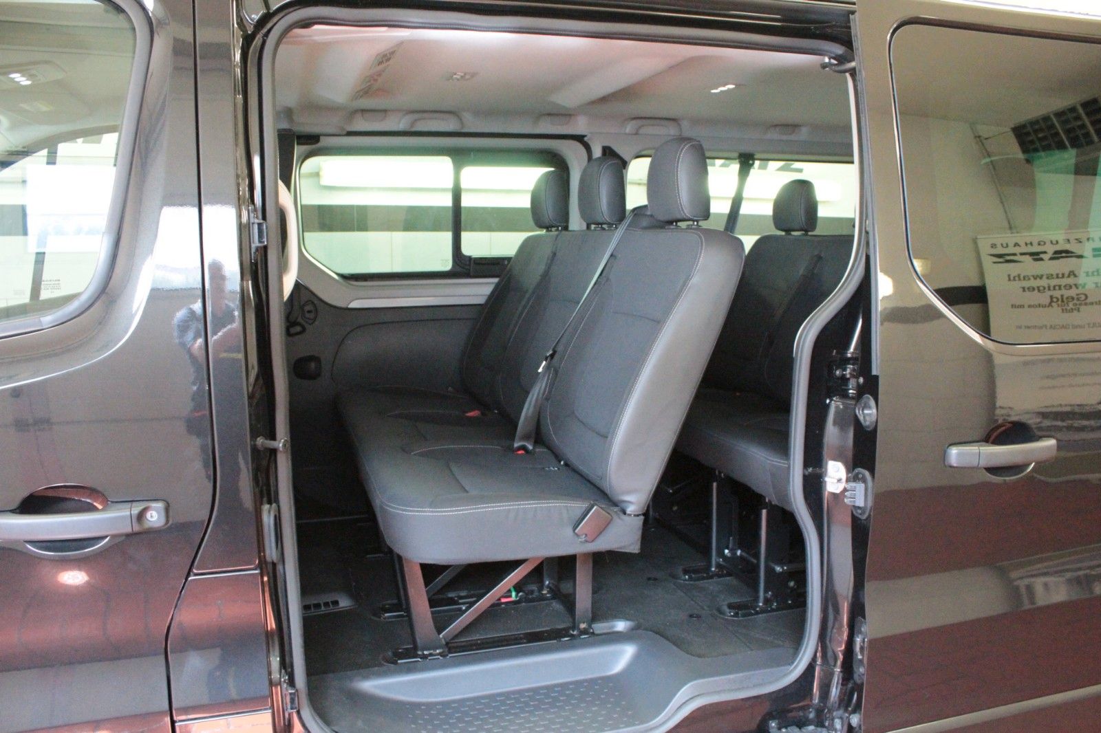 Fahrzeugabbildung Renault Trafic Dci 150 Grdt Evolution *Navi*Klima*