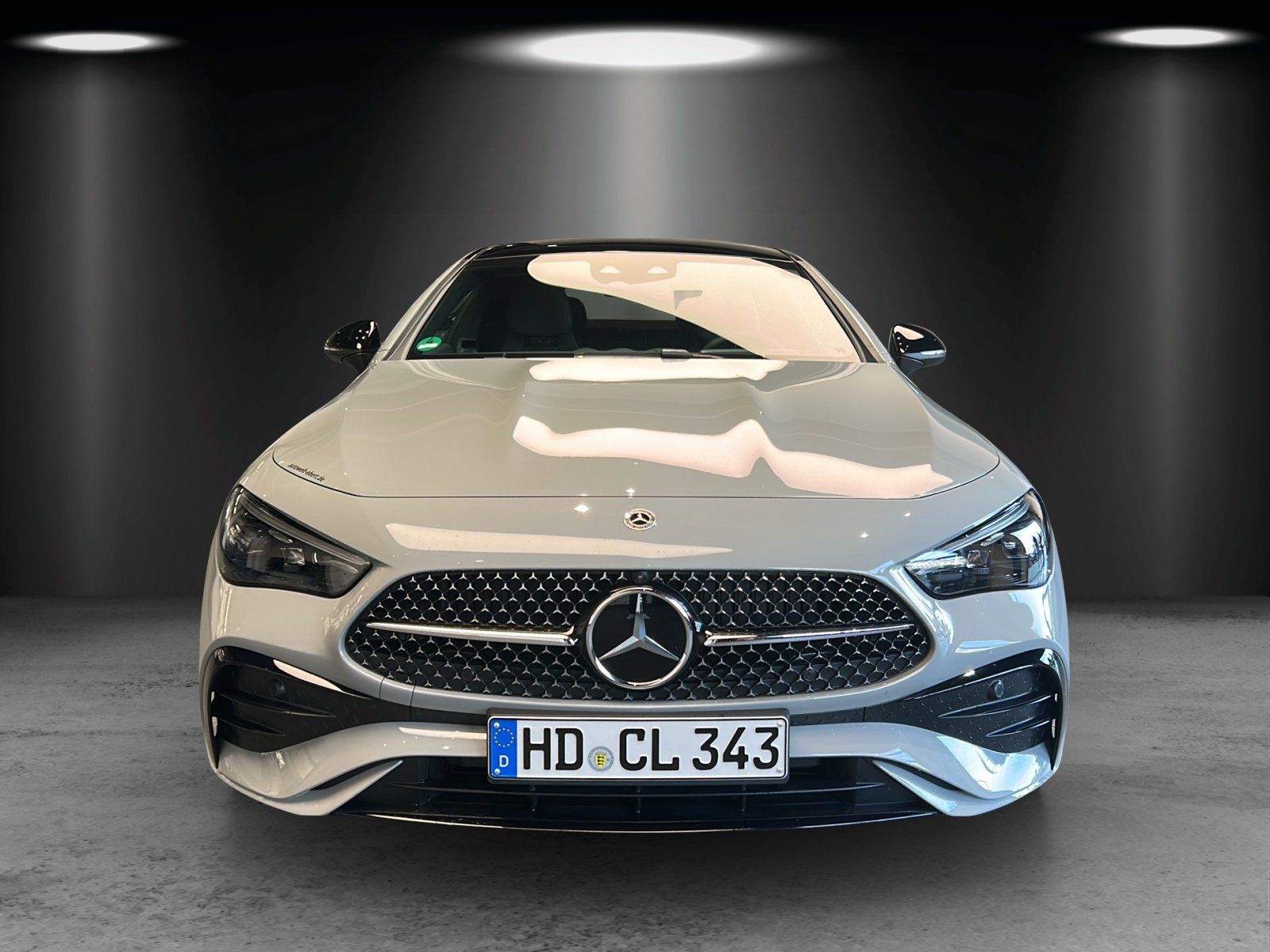 Fahrzeugabbildung Mercedes-Benz CLE 300 4MATIC Coupé AMG 360° Pano AHK DigLight