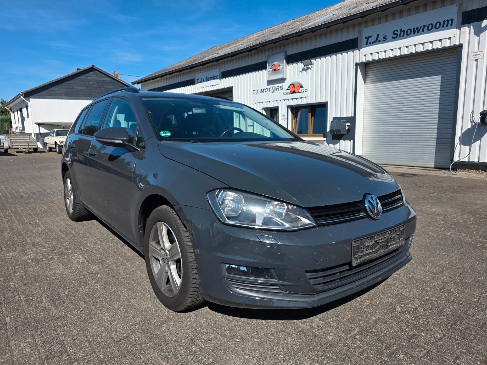 Volkswagen Golf VII Variant, Massage, Scheckheftgepflegt