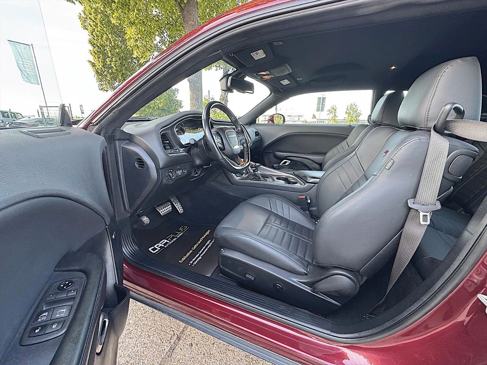 Fahrzeugabbildung Dodge Challenger 5.7 V8 R/T Performance SUPERTRACKPAK