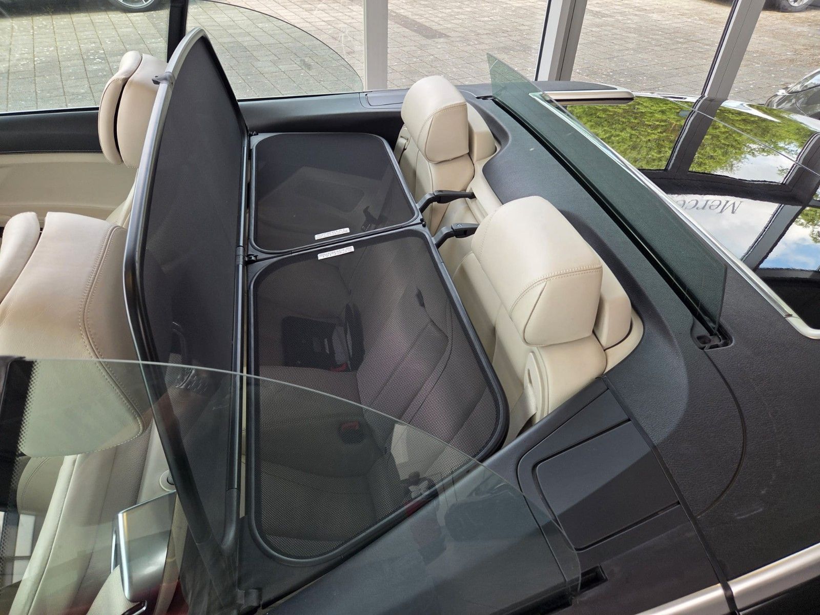 Fahrzeugabbildung BMW 650 Baureihe 6 Cabrio 650 i exclusive