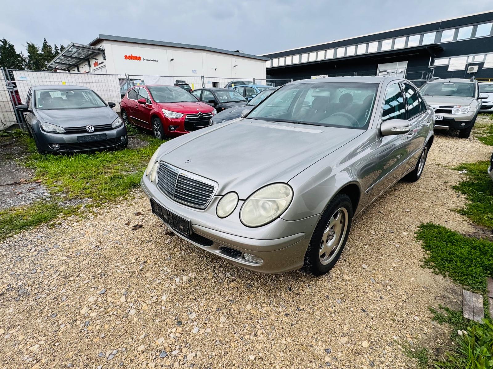Mercedes-Benz E 200