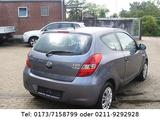 Hyundai i20 blue Drive 1.4 CRDI Euro 5   98 g/km co2 - Hyundai i20 Gebrauchtwagen in Duisburg