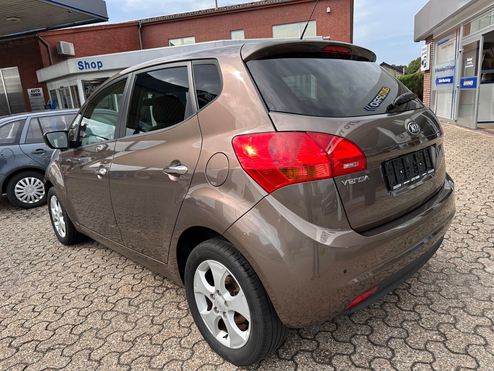 Fahrzeugabbildung Kia Venga 1.4 FIFA World Cup Edition SHZG/BT/Keyless