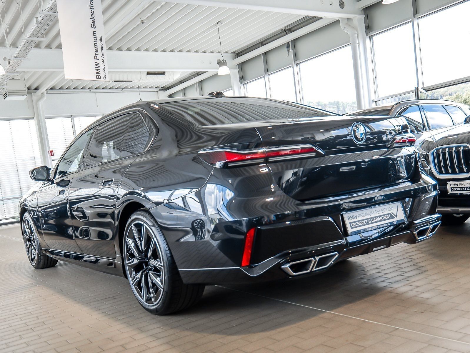BMW M760 - Bild 7