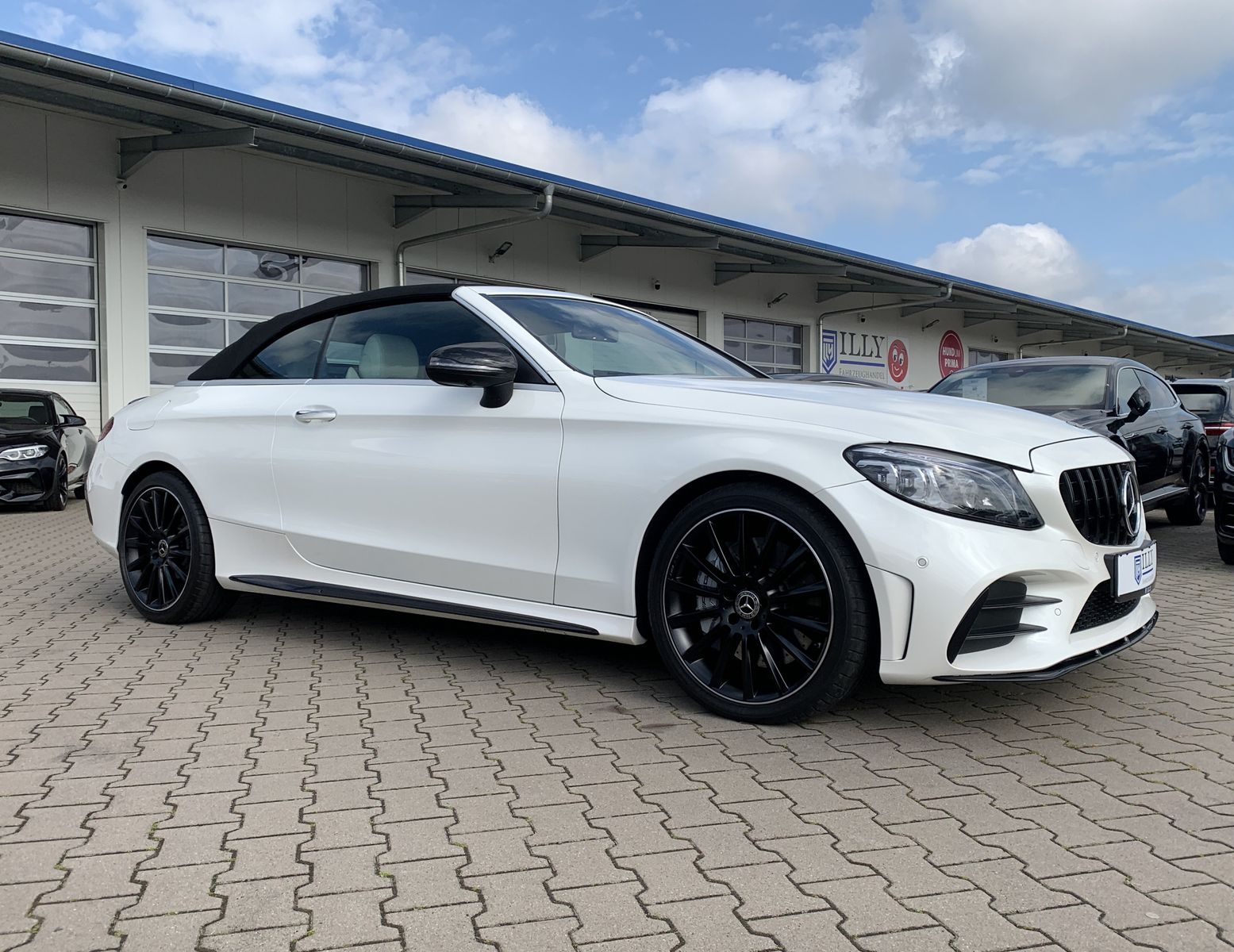 Fahrzeugabbildung Mercedes-Benz C 43 AMG 4Matic*360*AHK*Burmester*CarbonPaket*