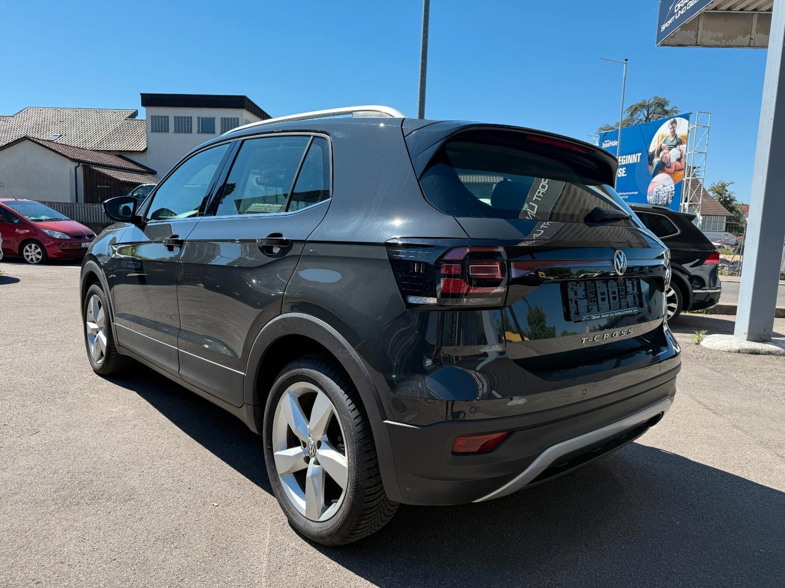 Volkswagen T-Cross Style
