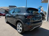 Volkswagen T-Cross Style - VW T-Cross Gebrauchtwagen in Stuttgart
