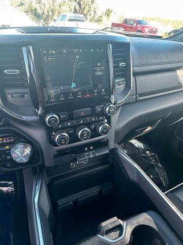 Dodge RAM 1500 Larami4x4 CrewCab unfallfrei im Vorlauf