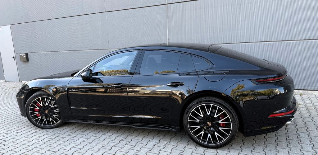 Image of Porsche Panamera