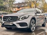 Mercedes-Benz GLA 200 AMG | Pano | NIGHT | LED | NAVI | SHZ - Mercedes-Benz GLA 200: AMG