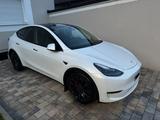 Tesla Model Y Performance Dual Motor AWD AHK - Tesla Model Y in Stuttgart