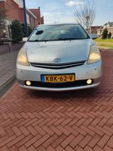 Toyota Prius 1.5-l_VVT-i Executive Executive - Toyota Prius aus 2005 mit Hybrid-Antrieb