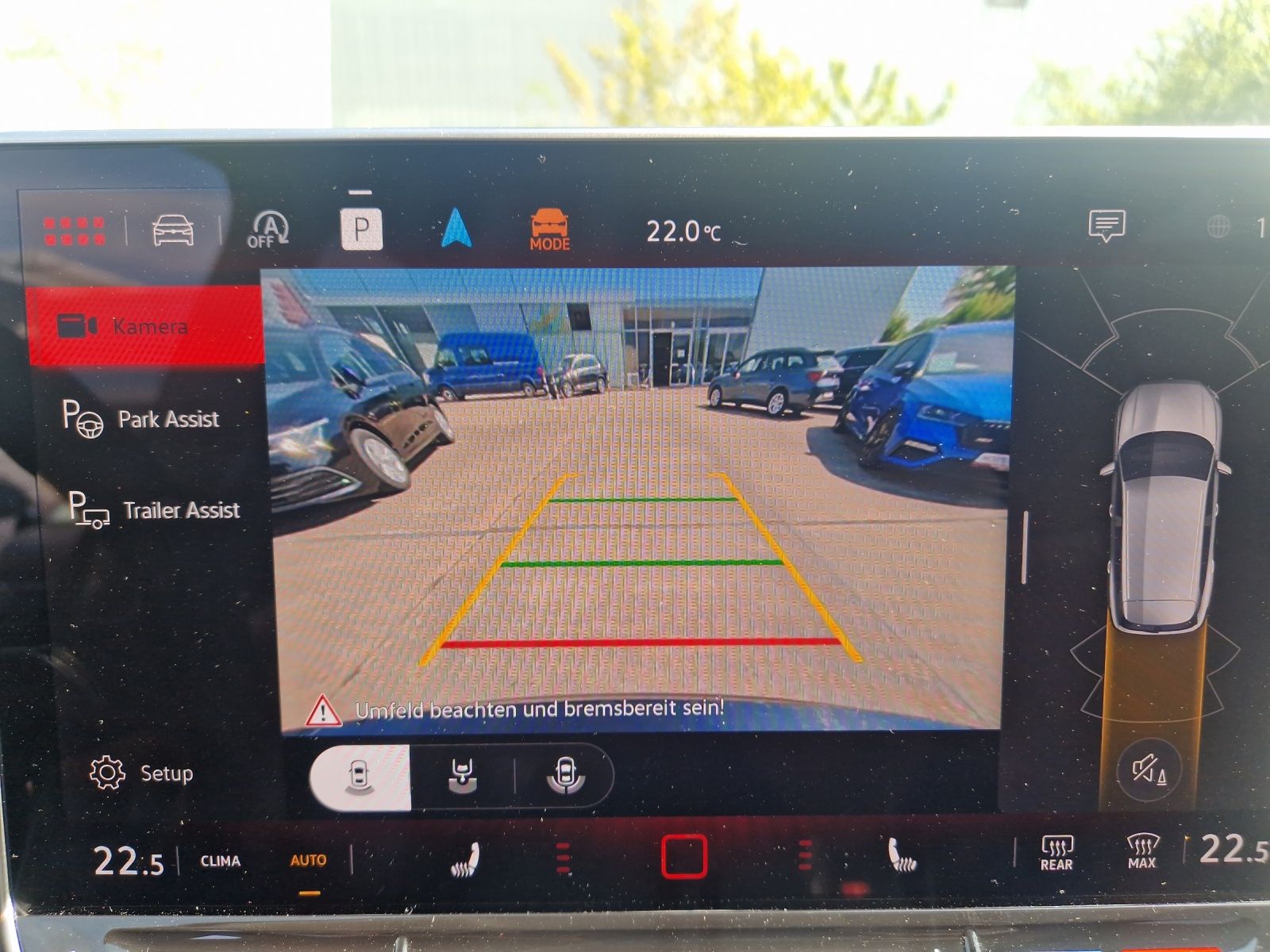 Fahrzeugabbildung Volkswagen Tiguan 2.0 TDI Life DSG LED+ ACC AHK SHZ LRHzg W