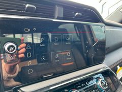 Fahrzeugabbildung GMC Sierra 1500 AT4 6.2L V8 LED ACC HUD AHK 360°