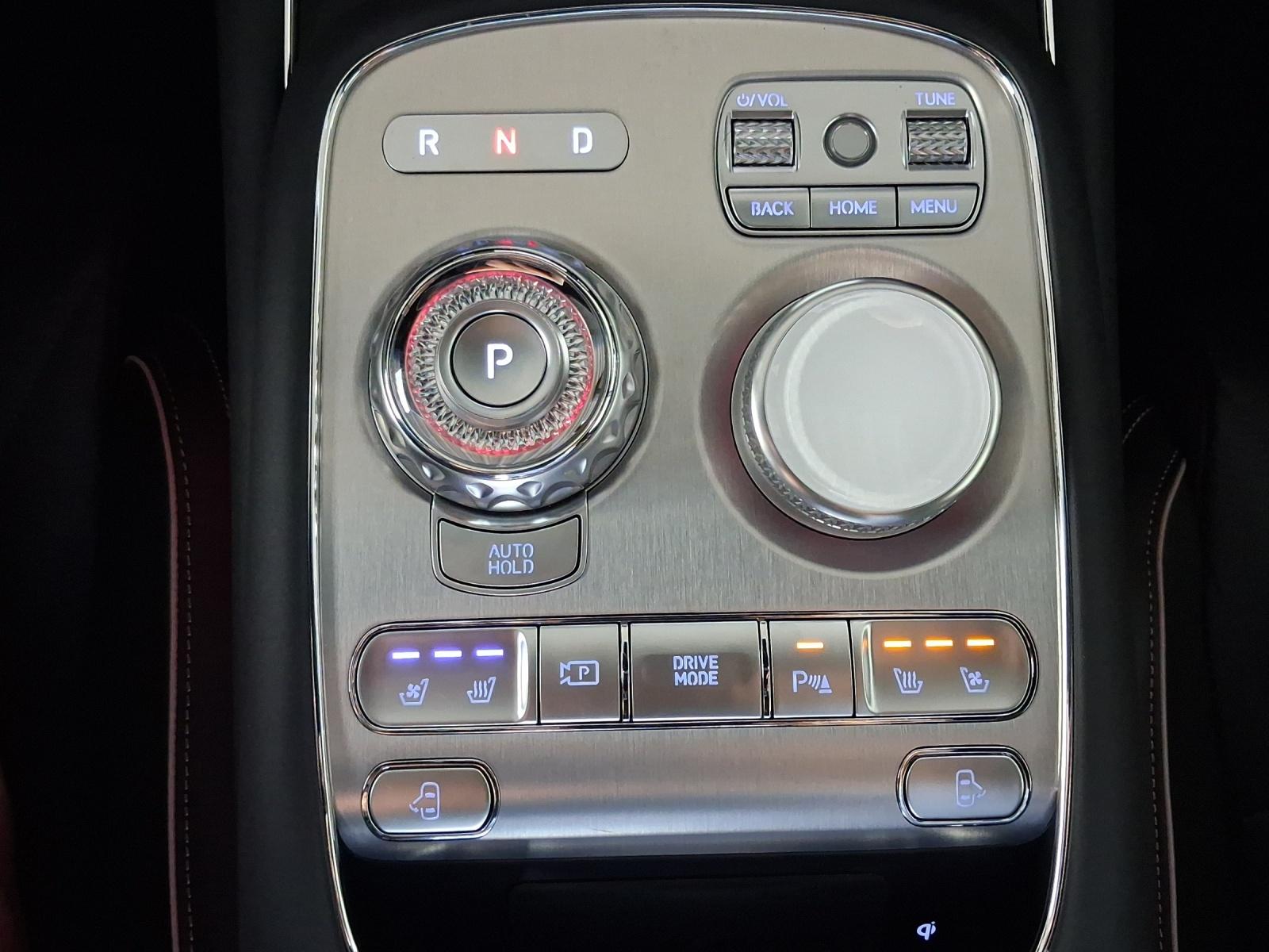 Genesis G90 T Mild Hybrid 3.5 AWD Pano B&O HuD 5-Sitzer