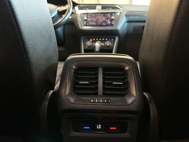 MYAUTOCENTER – Gebraucht- und Jahreswagen mit Werkstattservice in Pfaffenhofen Volkswagen Tiguan *1.HAND*MEMORY*ACC*LED*CARPLAY*3-ZONEN*
