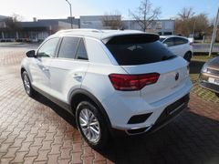 VW T-ROC 1,5 TSI*CAMERA+LED+ACC TEMP+WINTERPACK* Bild 4