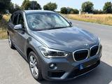 BMW X1 sDrive18d Sport Line - Leder/Auto/Schiebedach - BMW X1: Sdrive 18d