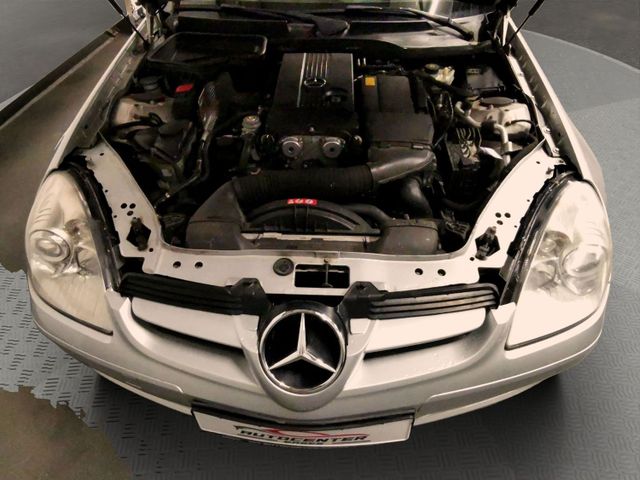 Mercedes-Benz SLK 200  Kompressor Leder SHZ 19" Alus