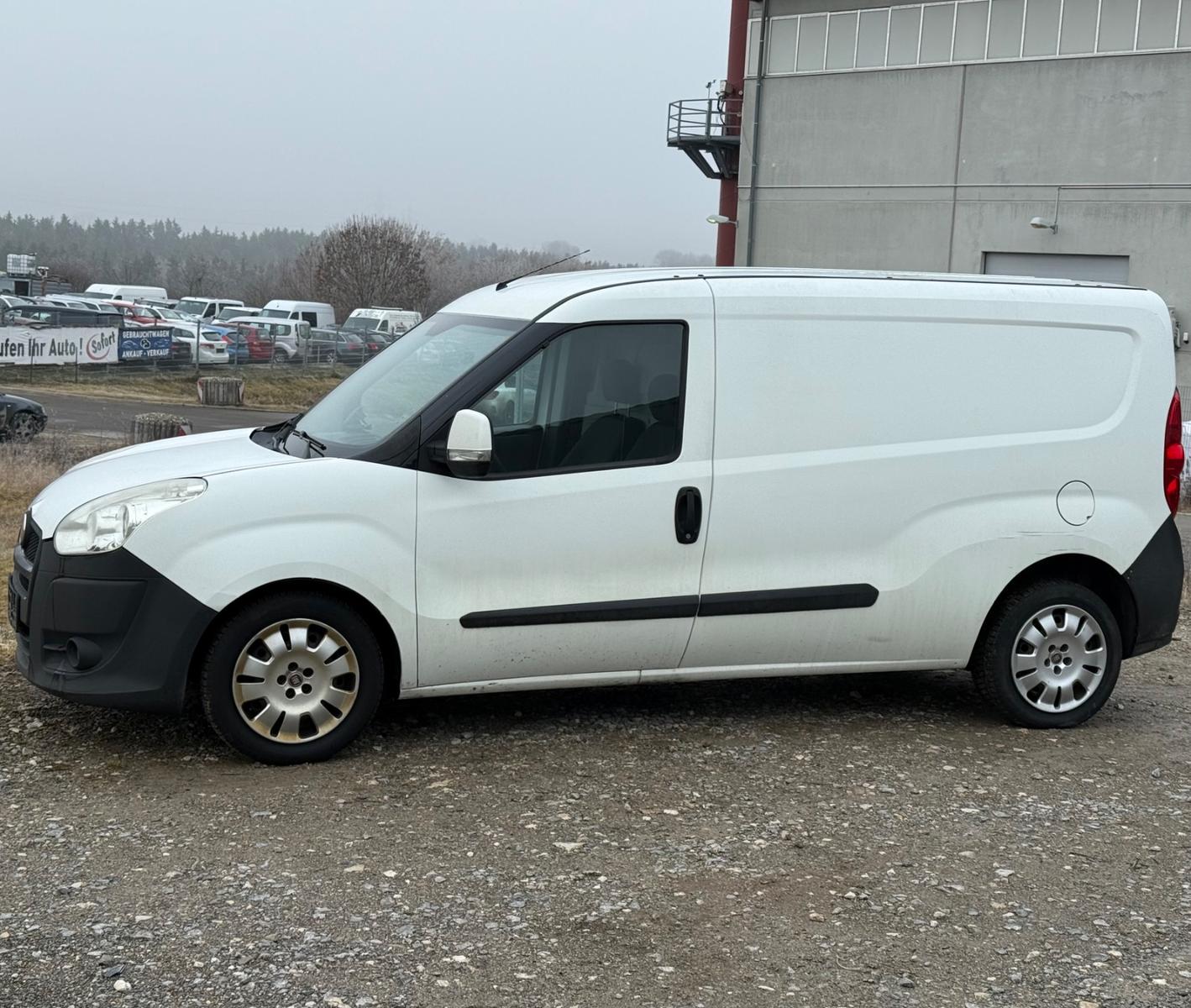 Fiat Doblo Maxi 1.6 JTD *EURO.5*KLIMA*KASTEN*2.SITZER