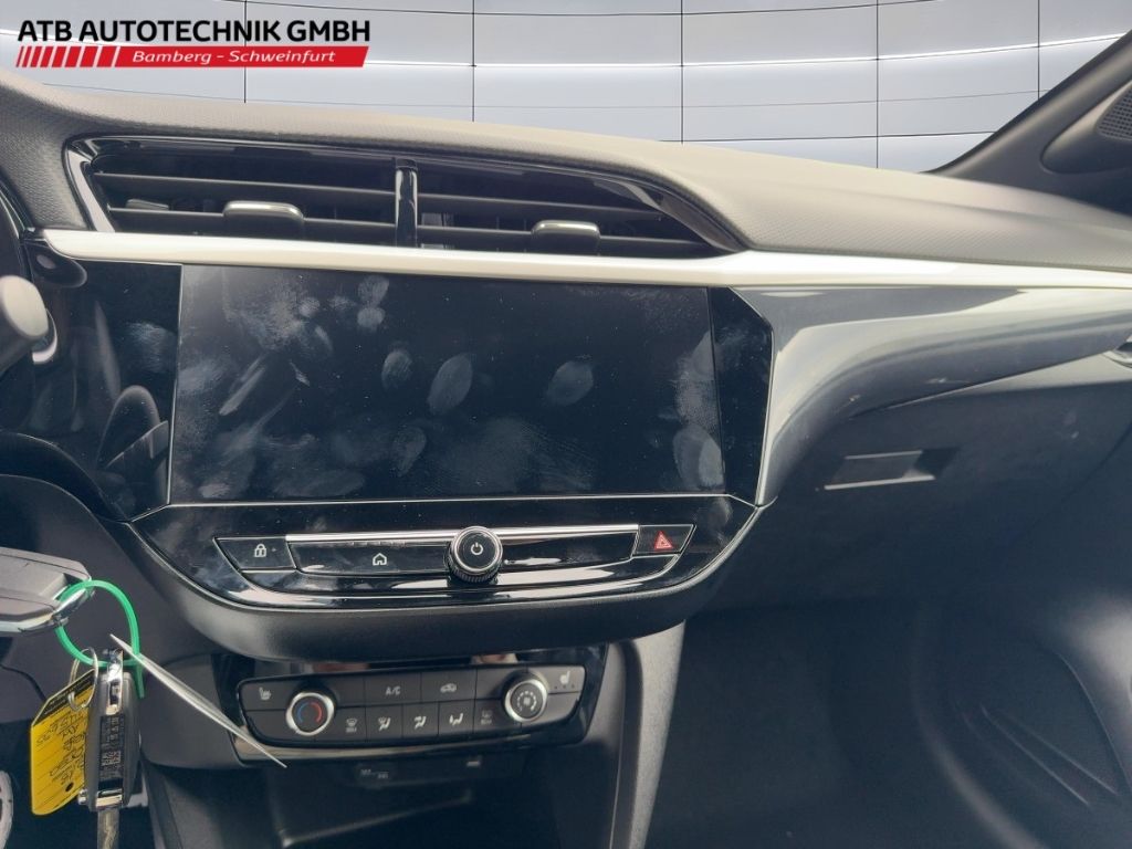 Fahrzeugabbildung Opel Corsa GS ALLWETTER  WINTERPAKET