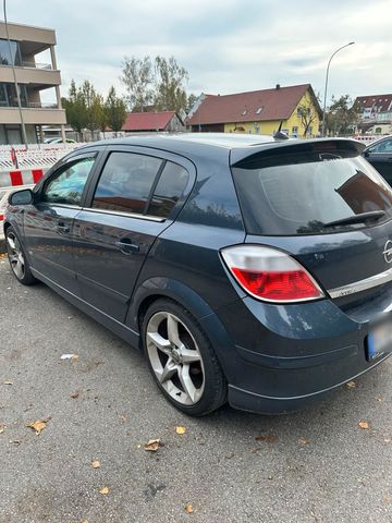 Opel OPEL ASTRA H 1,9 CDTI OPC 150 PS