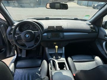 BMW X5 - 2