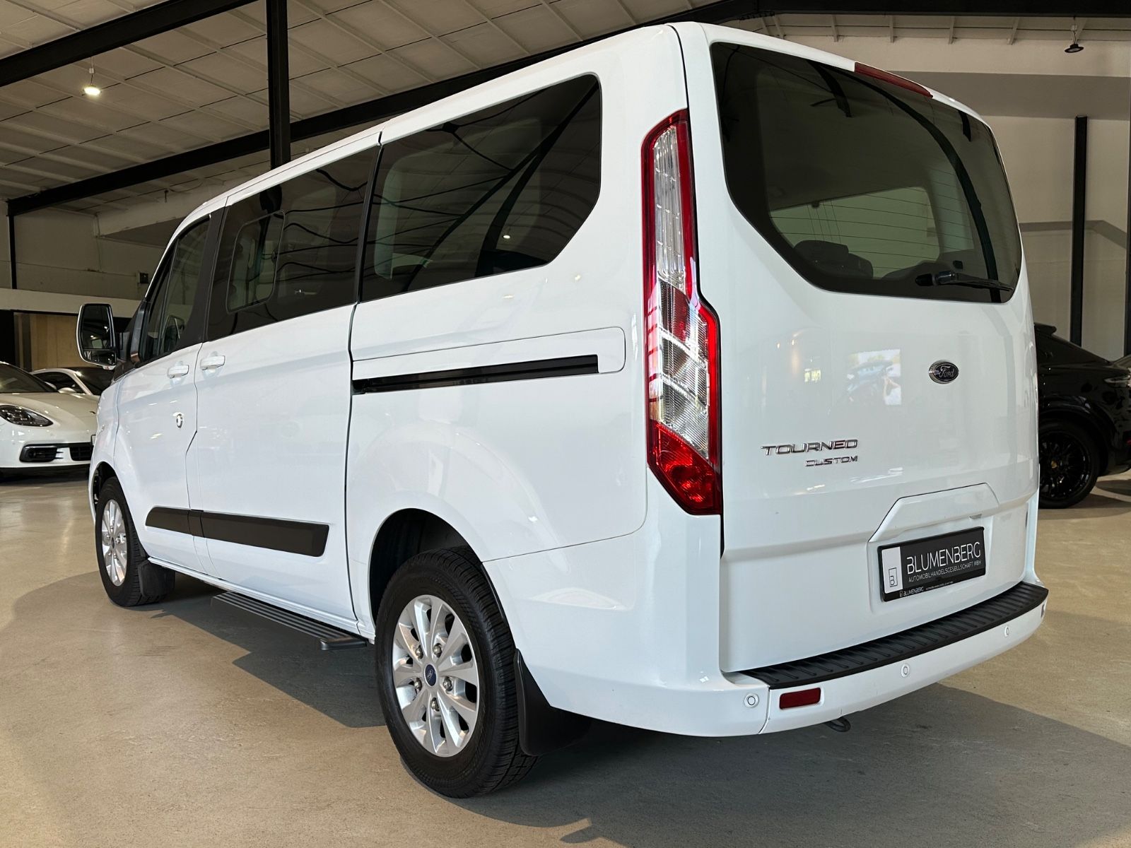 Ford Tourneo Custom Kombi 320 L1Trend 8-Sitzer Tempo foto 4