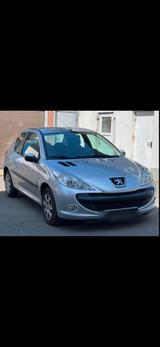 Peugeot 205+ 2.Hand Euro5 - Peugeot 205 mit Benzin-Antrieb