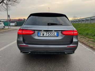 Mercedes E 220 - 5