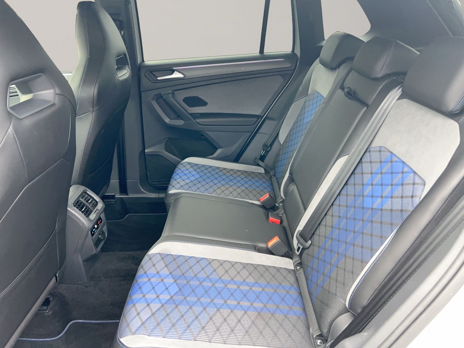 Tiguan R 4Motion, Matrix LED, AHK, Black Style,