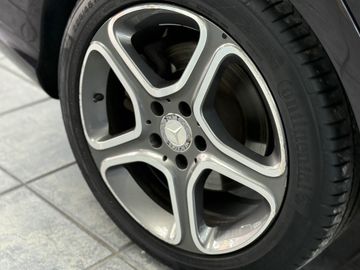 Mercedes CLA 180 - 4