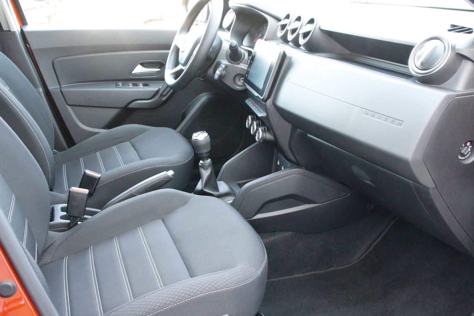 Fahrzeugabbildung Dacia Duster Comfort TCe 100 ECO-G 2WD