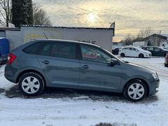 Fahrzeugabbildung Skoda Rapid/Spaceback AUTOMATIK NAVI SCHECKHEFT