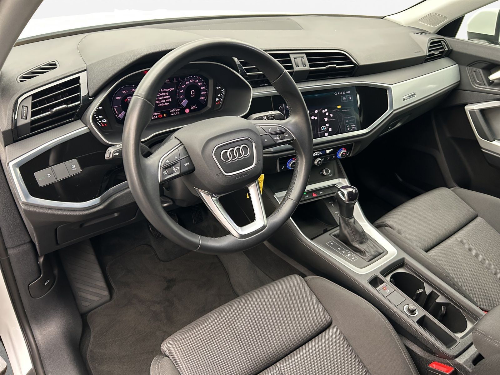 Audi Q3 Sportback 45 TFSI e S tronic PDC KAM LED NAV foto 5
