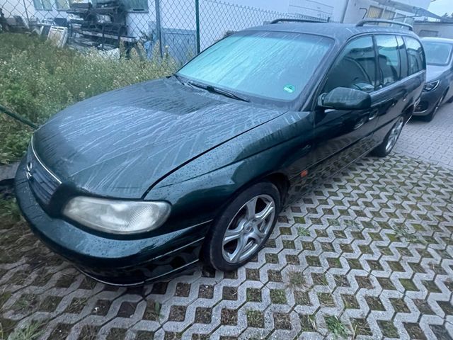 Opel Omega B 2.2 LPG Motorschaden