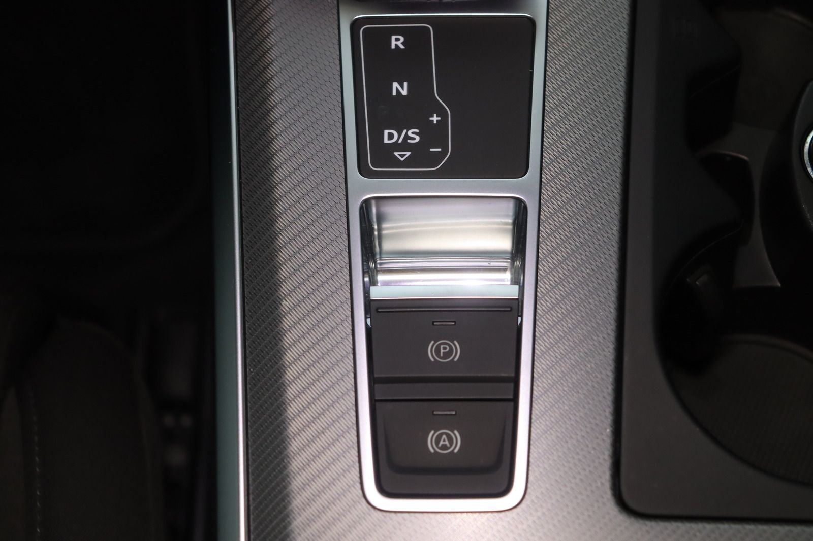 Fahrzeugabbildung Audi A6 Avant 45 TDI quattro sport * MwSt. ausw.
