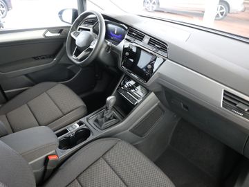 Volkswagen Touran 1.5 TSI DSG COMFORTLINE LED KAMERA 7S AHK