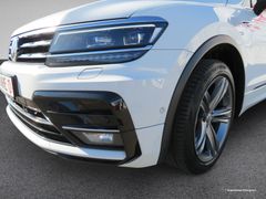 VW Tiguan Allspace 2.0 TDI Highl 4M R-Line Pano AHK VW Tiguan Allspace 2.0 TDI Highl 4M R-Line Pano AHK