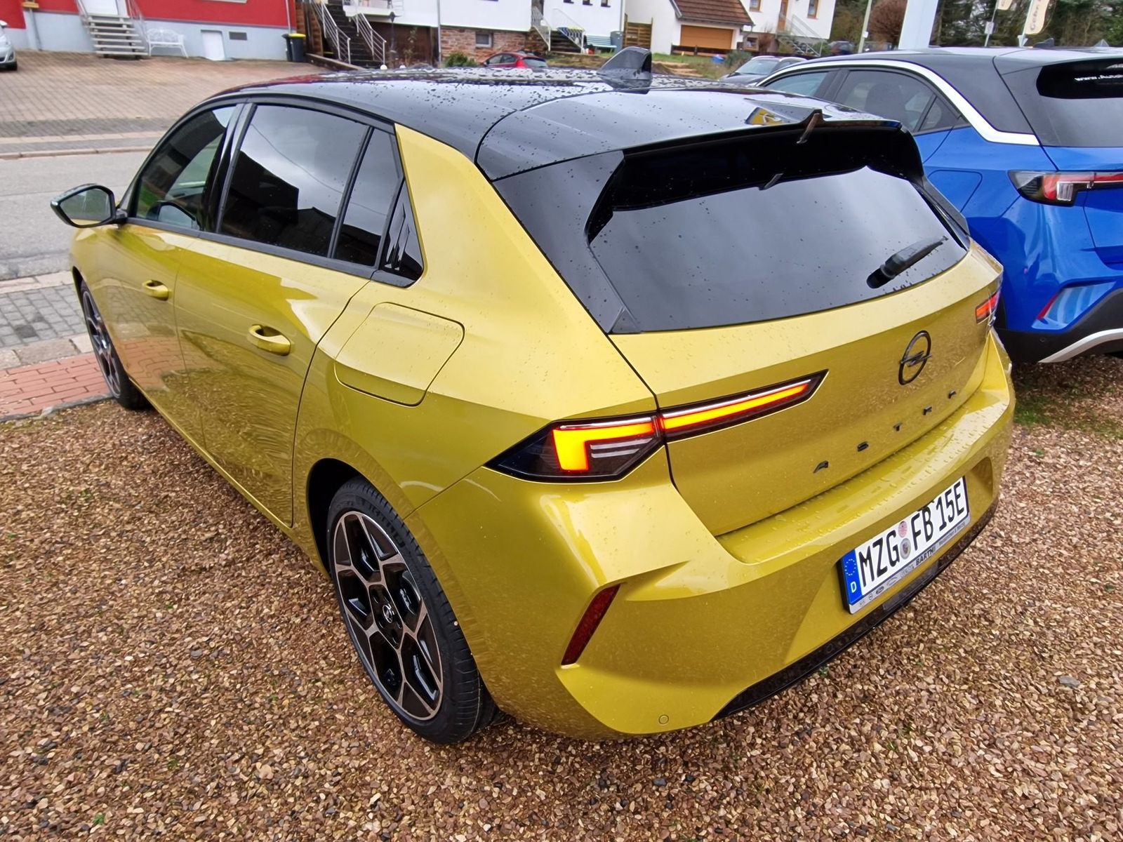 Fahrzeugabbildung Opel Astra Lim. 5-trg. GS Line Plug-in-Hybrid