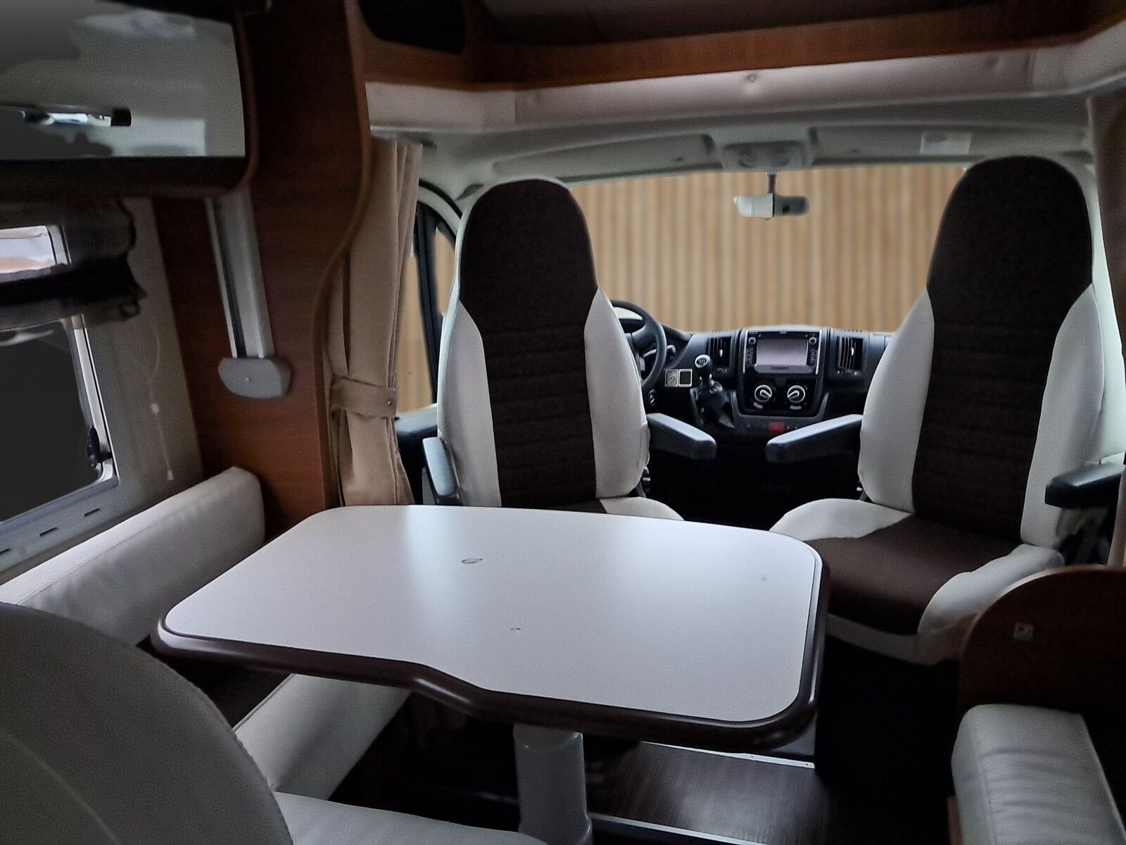 Fahrzeugabbildung Elnagh King 530 Markise,Sat,RFK,Backofen,Allwetterreife