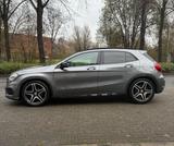 Mercedes-Benz GLA 200 AMG LINE +ILS +PANO +AHK +NAV + NIGHT P. - Gebrauchtwagen in Düsseldorf